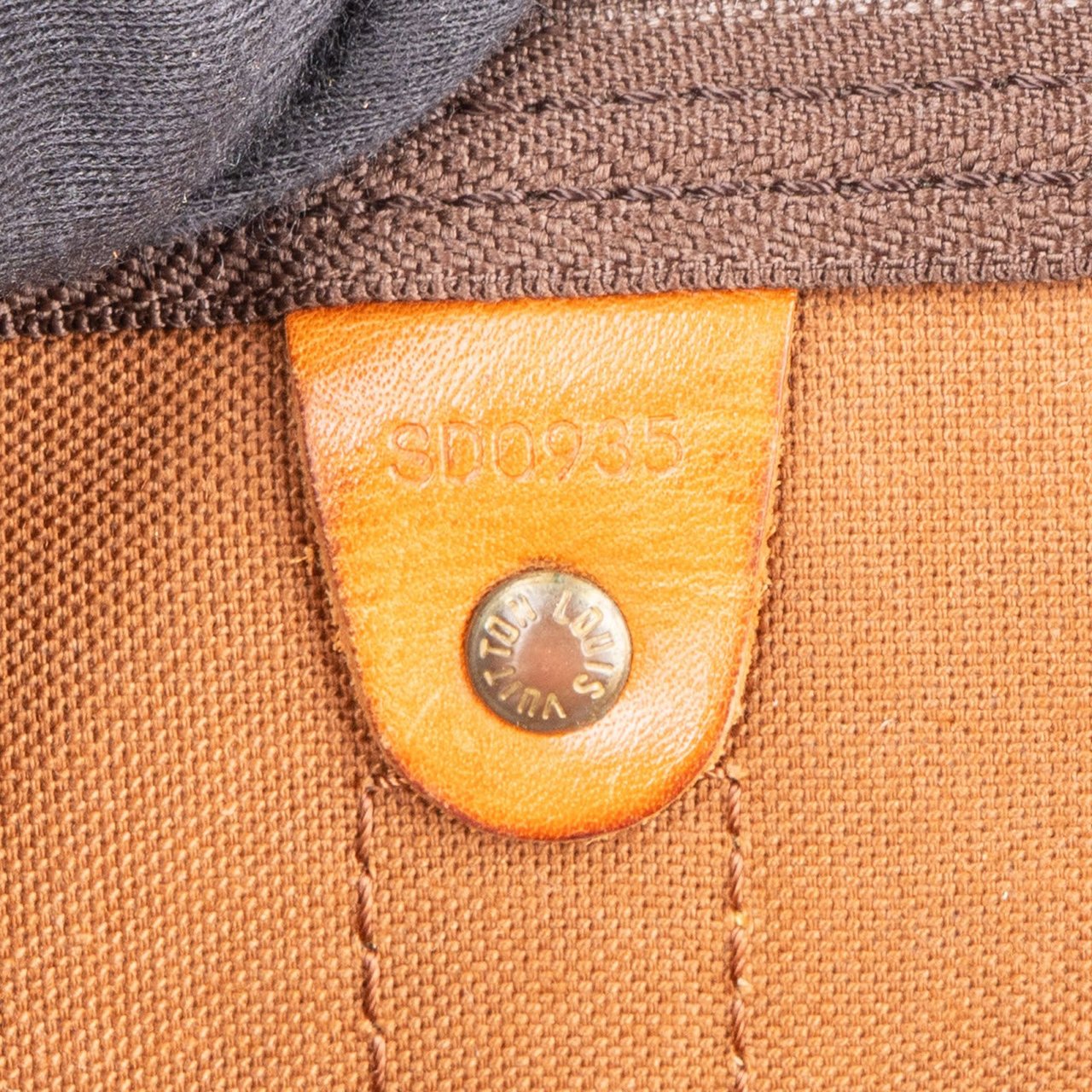 Louis Vuitton Monogram Canvas Keepall 45 Bandoulière Travel Bag Bruin