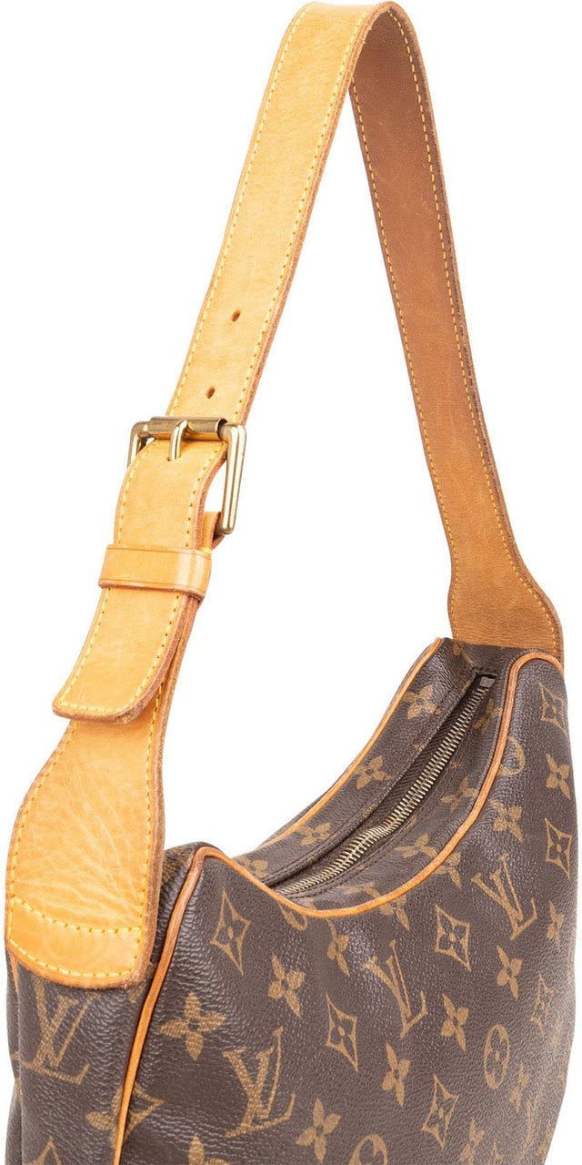 Louis Vuitton Monogram Canvas Croissant MM Shoulder Bag Bruin