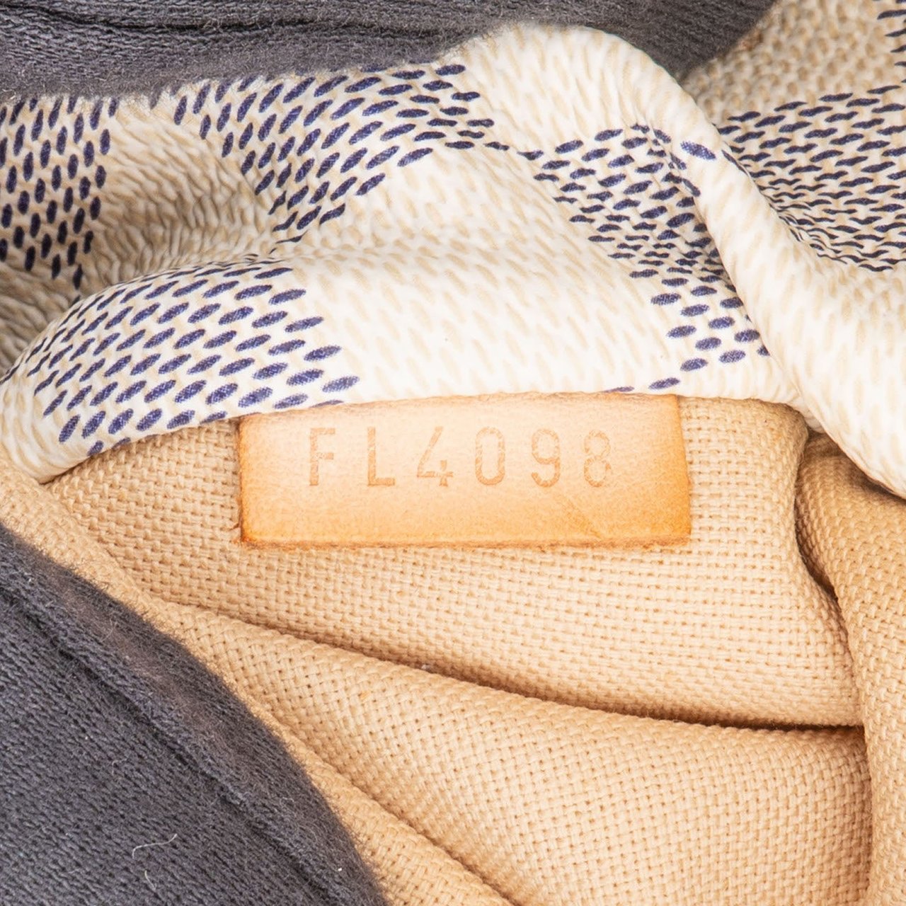 Louis Vuitton Monogram Damier Azur Canvas Totally PM Shoulder Bag Divers