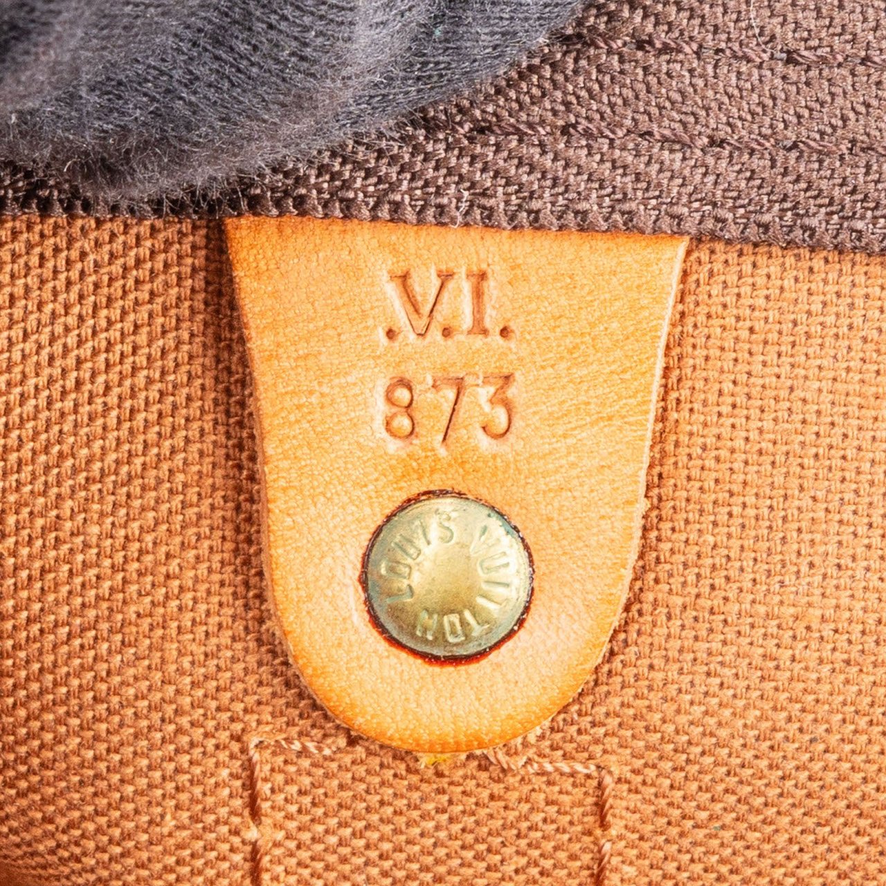 Louis Vuitton Monogram Canvas Keepall 45 Bandoulière Travel Bag Bruin