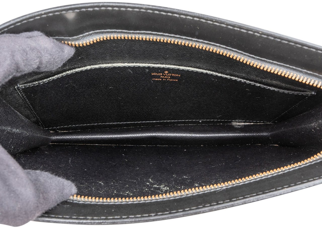 Louis Vuitton Noir Epi Leather Pochette Homme Clutch Zwart