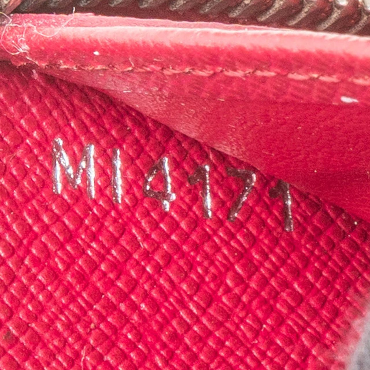 Louis Vuitton Fuchsia Epi Leather Zippy Wallet Rood