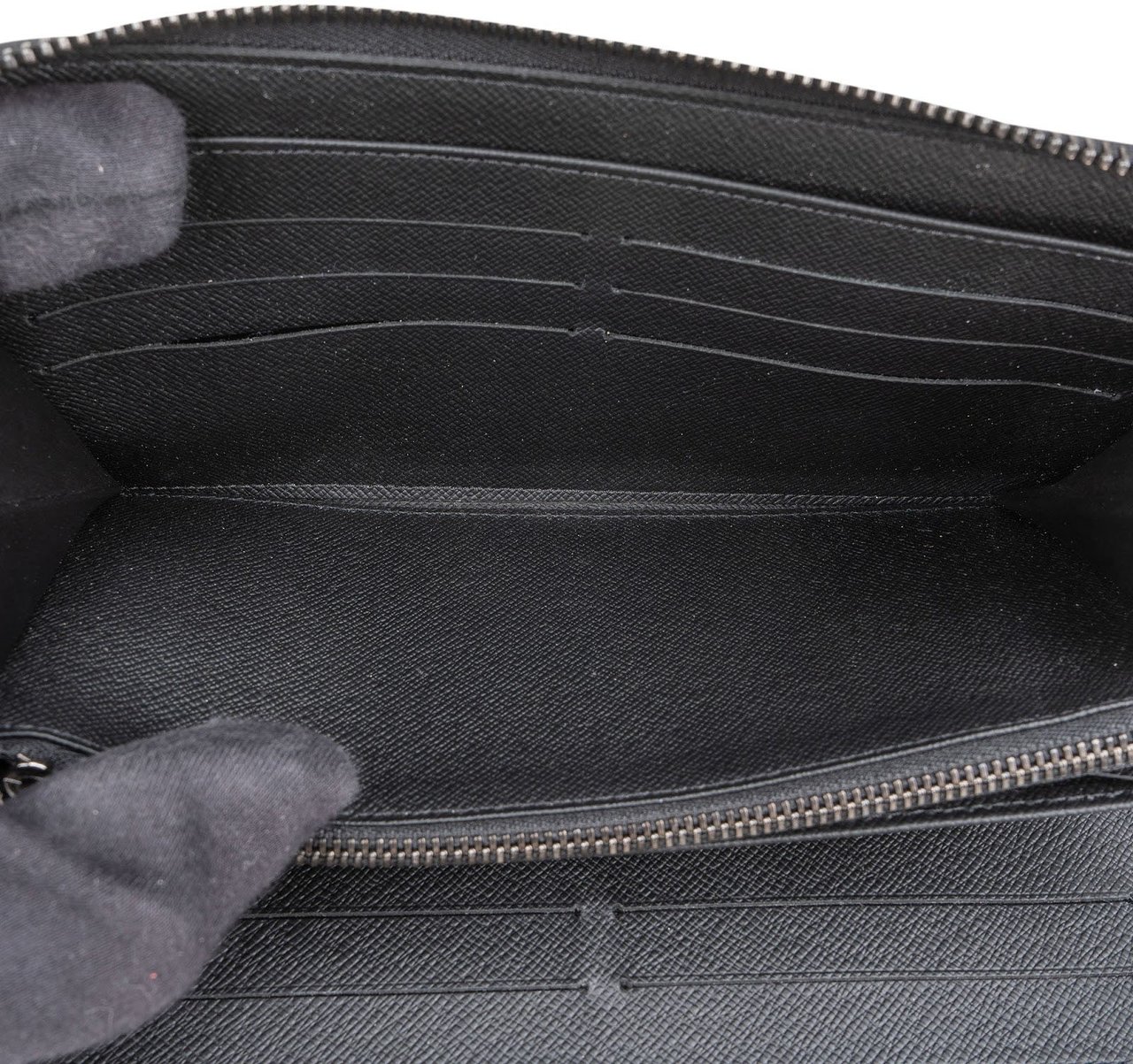 Louis Vuitton Monogram Eclipse Canvas Zippy Organizer Wallet Zwart