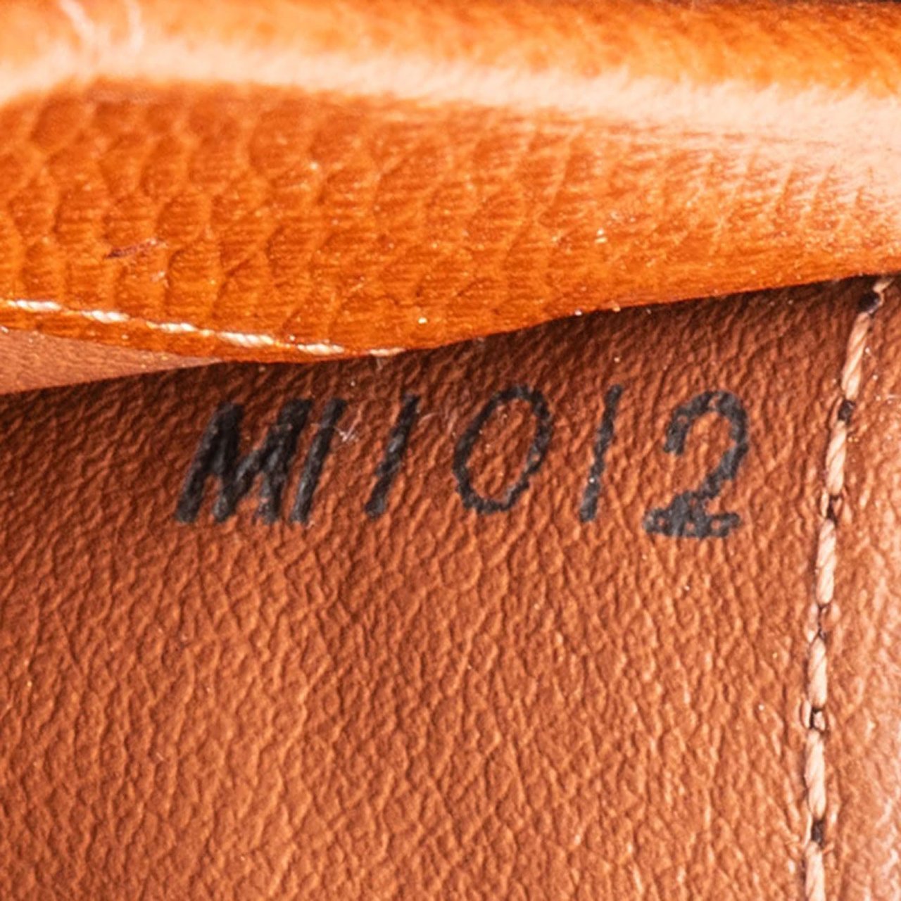Louis Vuitton Monogram Canvas Mini Coin Wallet Bruin