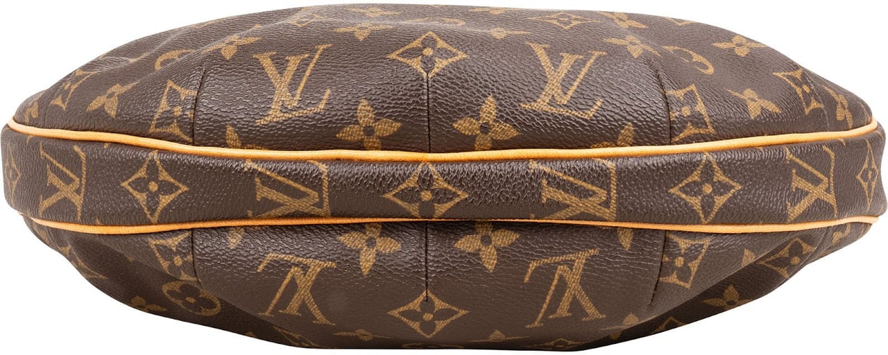 Louis Vuitton Monogram Canvas Croissant MM Shoulder Bag Bruin