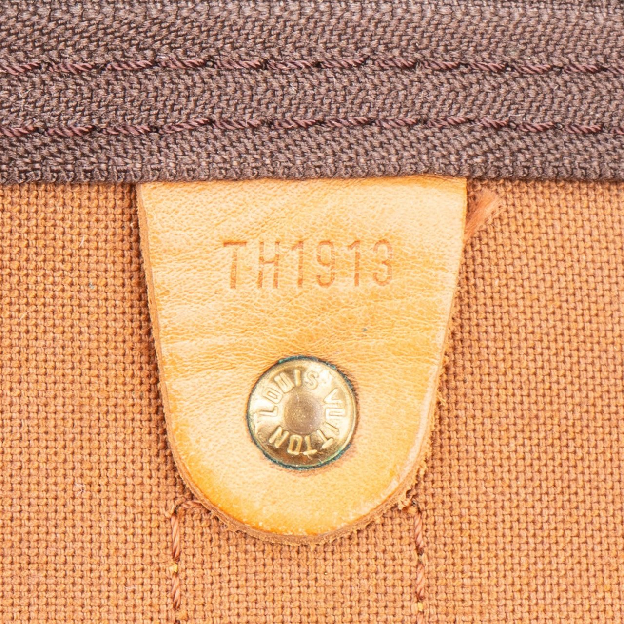 Louis Vuitton Monogram Canvas Keepall 55 Bandoulière Travel Bag Bruin