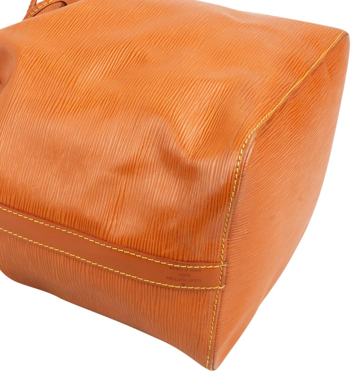 Louis Vuitton Kenyan Fawn Epi Leather Sac Noé Petit Shoulder Bag Bruin