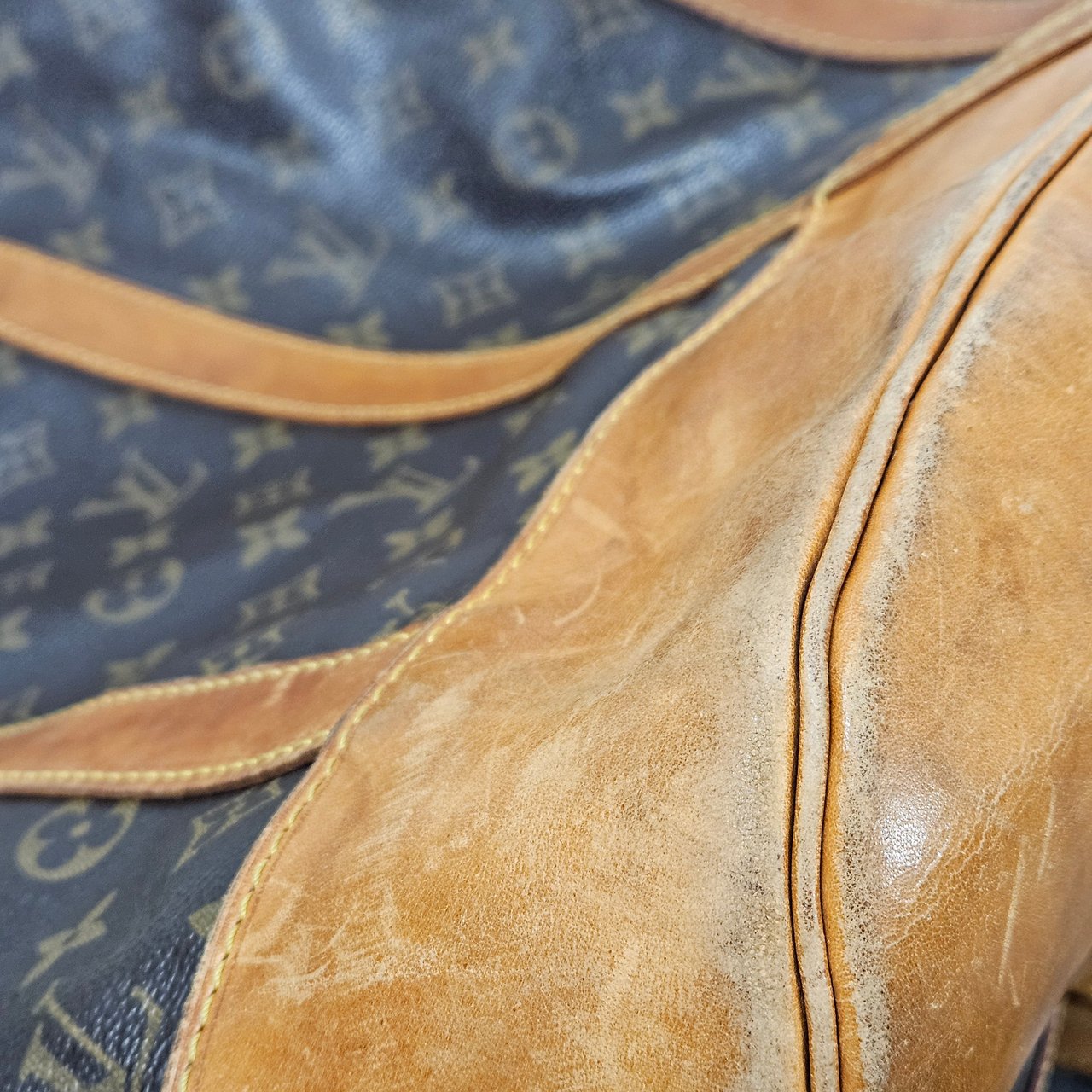 Louis Vuitton Monogram Canvas Randonnee GM Backpack Shoulder Bag Bruin