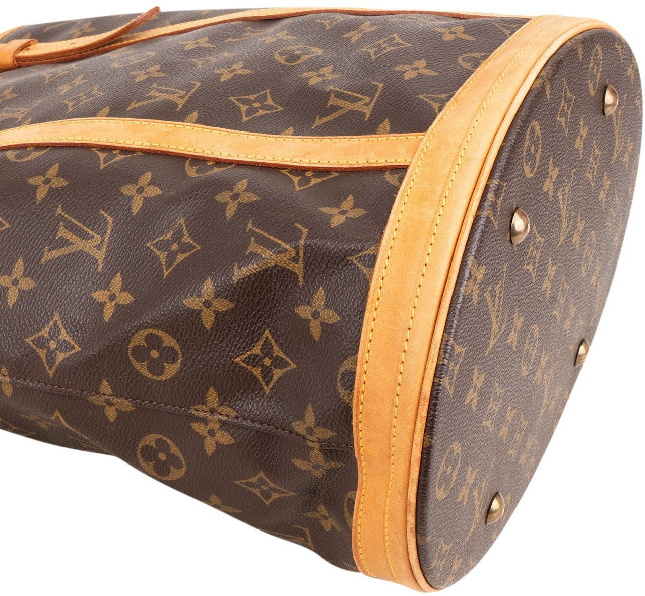 Louis Vuitton Monogram Canvas Bucket GM Shoulder Bag Bruin