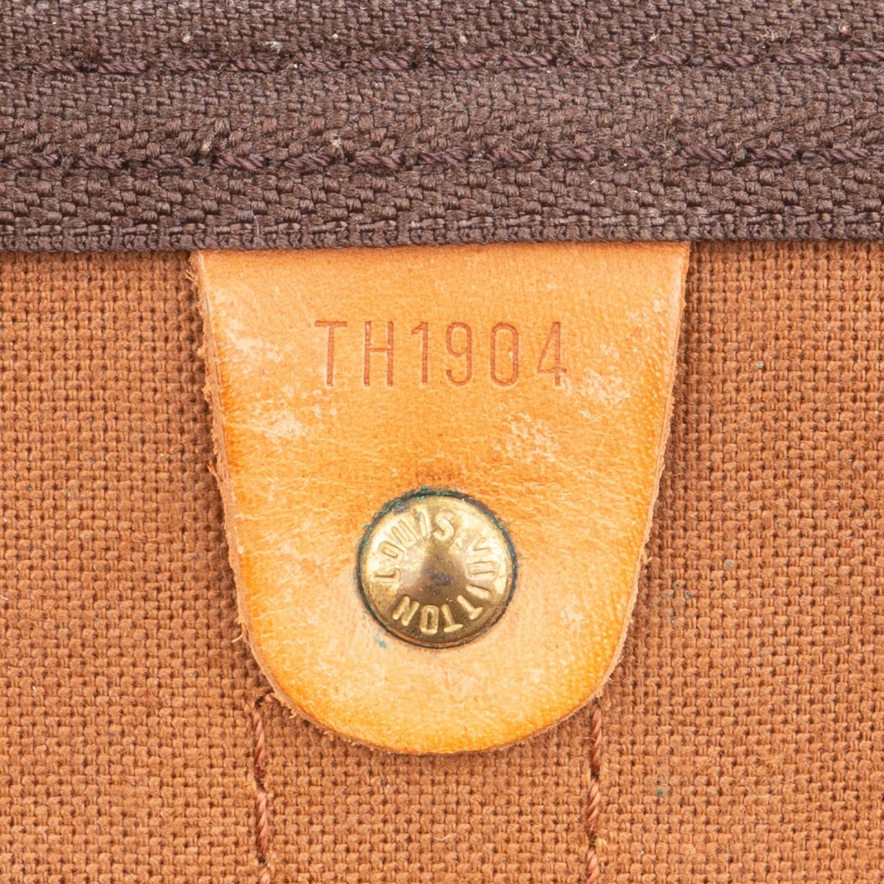 Louis Vuitton Monogram Canvas Keepall 55 Bandoulière Travel Bag Bruin