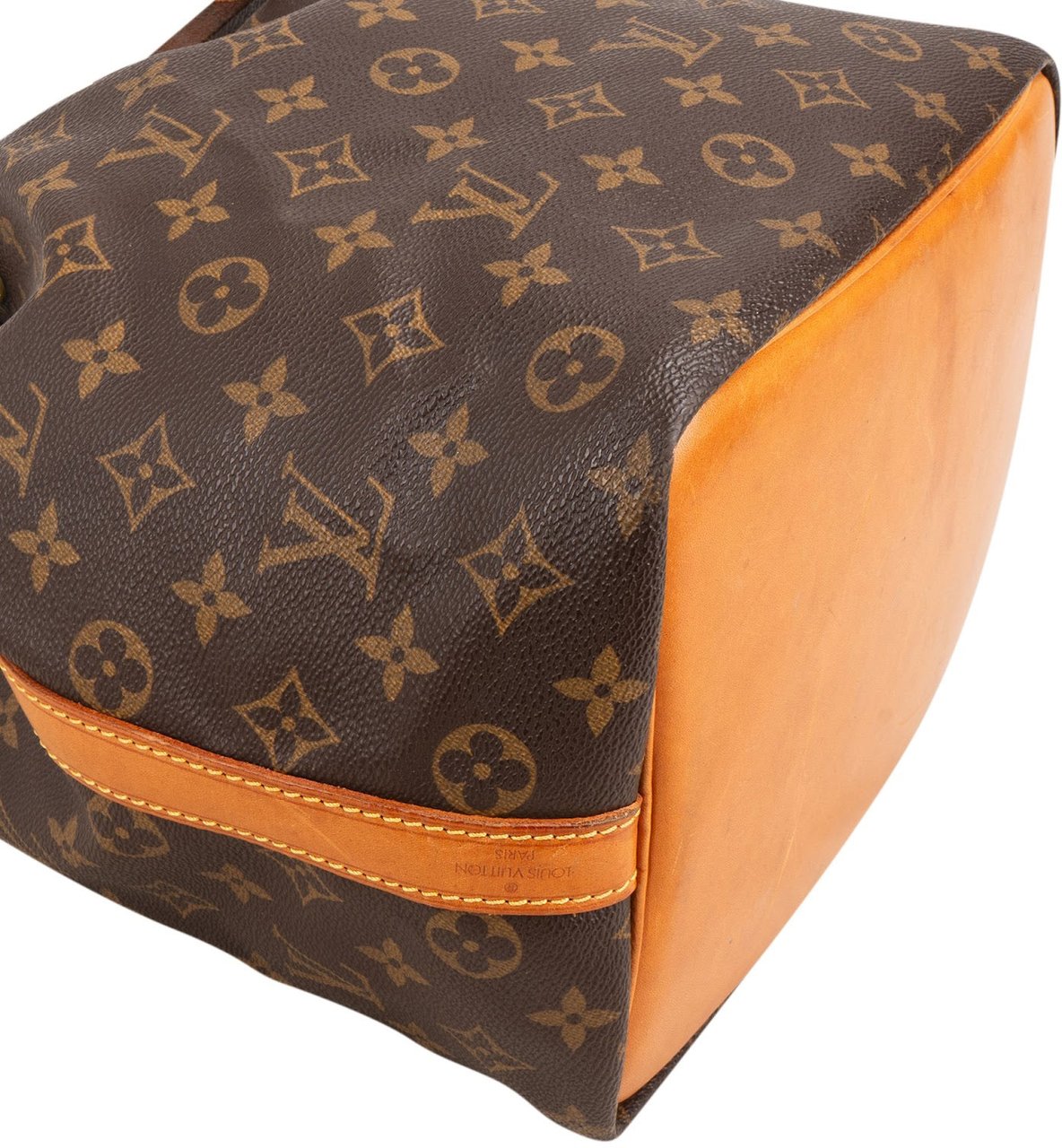 Louis Vuitton Monogram Canvas Sac Noé Petit Shoulder Bag Bruin