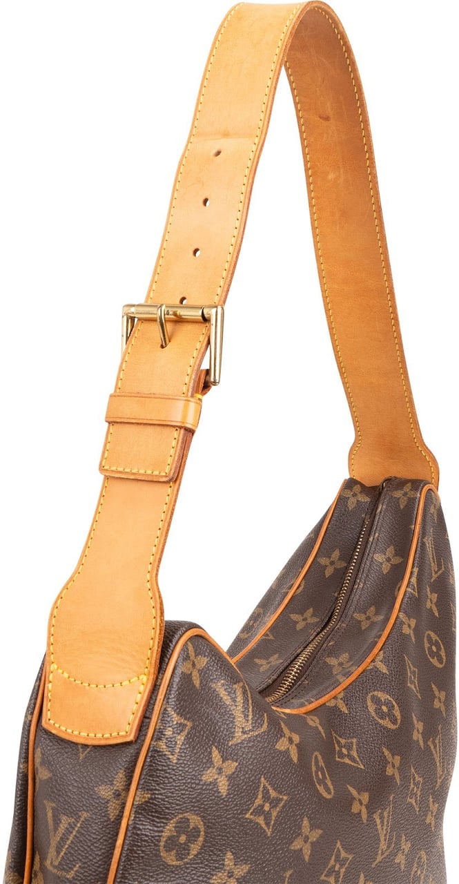 Louis Vuitton Monogram Canvas Croissant GM Shoulder Bag Bruin