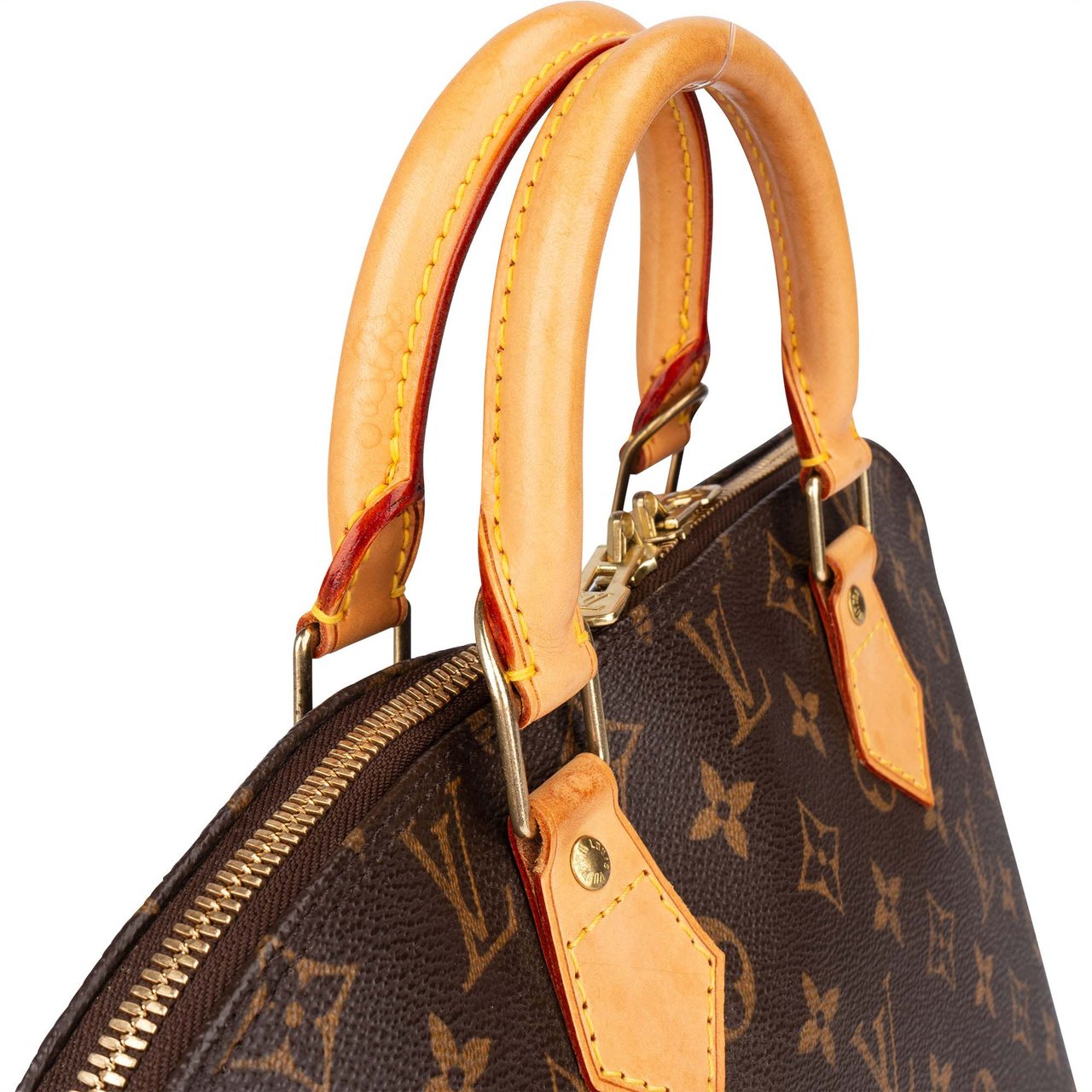 Louis Vuitton Louis Vuitton Canvas Monogram Alma PM Handbag Divers