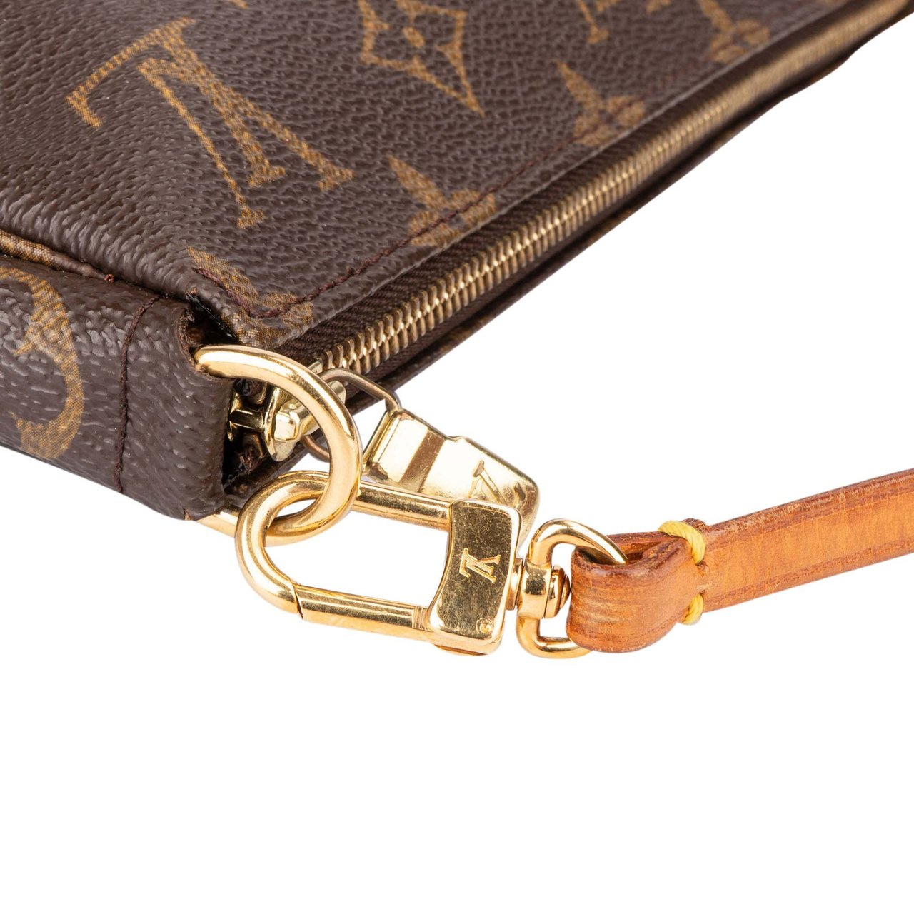 Louis Vuitton Louis Vuitton Canvas Monogram Pochette Accessoire Handbag Divers