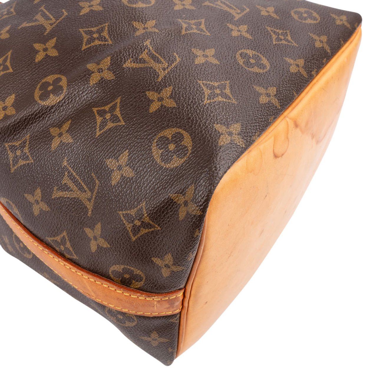 Louis Vuitton Monogram Canvas Sac Noé Petit Shoulder Bag Bruin