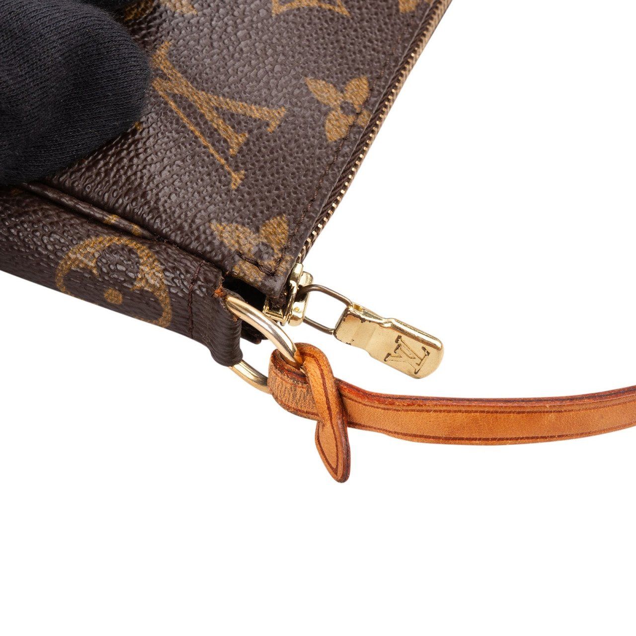 Louis Vuitton Monogram Canvas Pochette Accessoires Handbag Bruin
