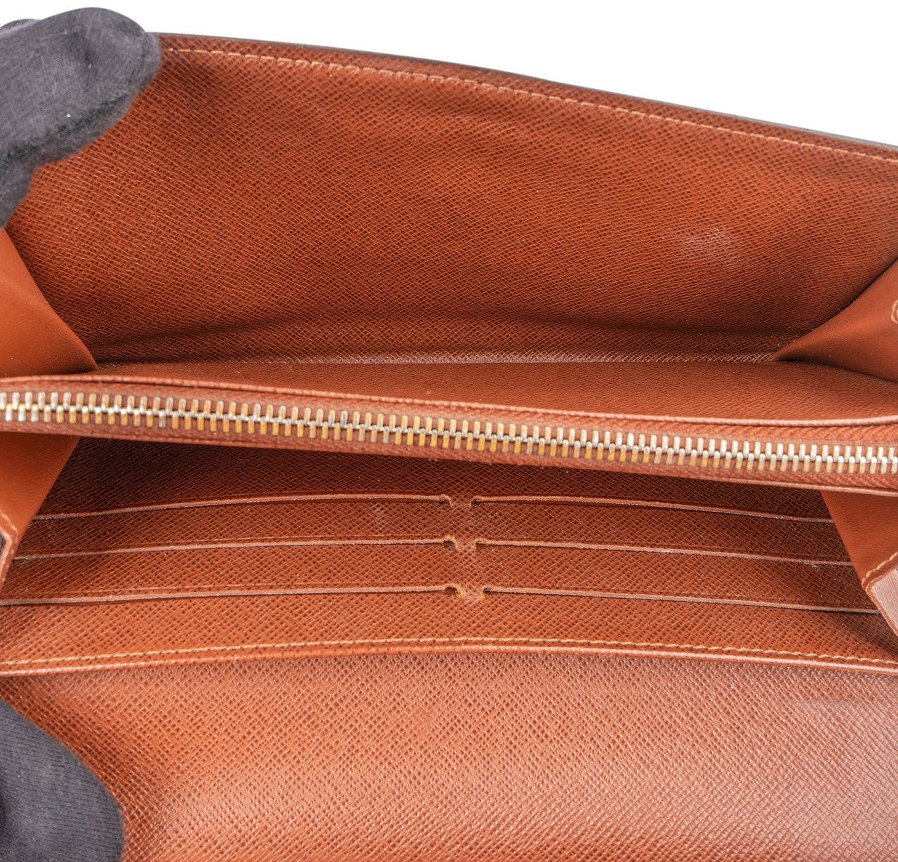 Louis Vuitton Monogram Canvas Sarah Wallet Bruin