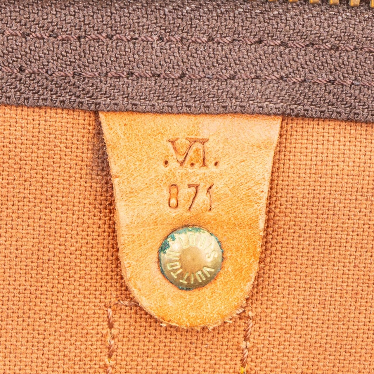 Louis Vuitton Monogram Canvas Keepall 50 Bandoulière Travel Bag Bruin