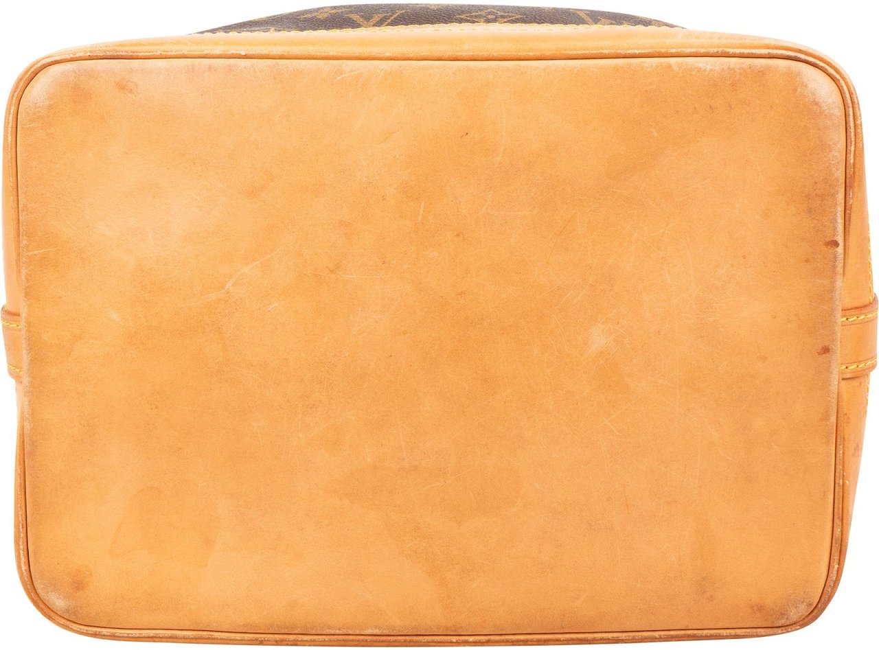 Louis Vuitton Monogram Canvas Sac Noé Grande Shoulder Bag Bruin