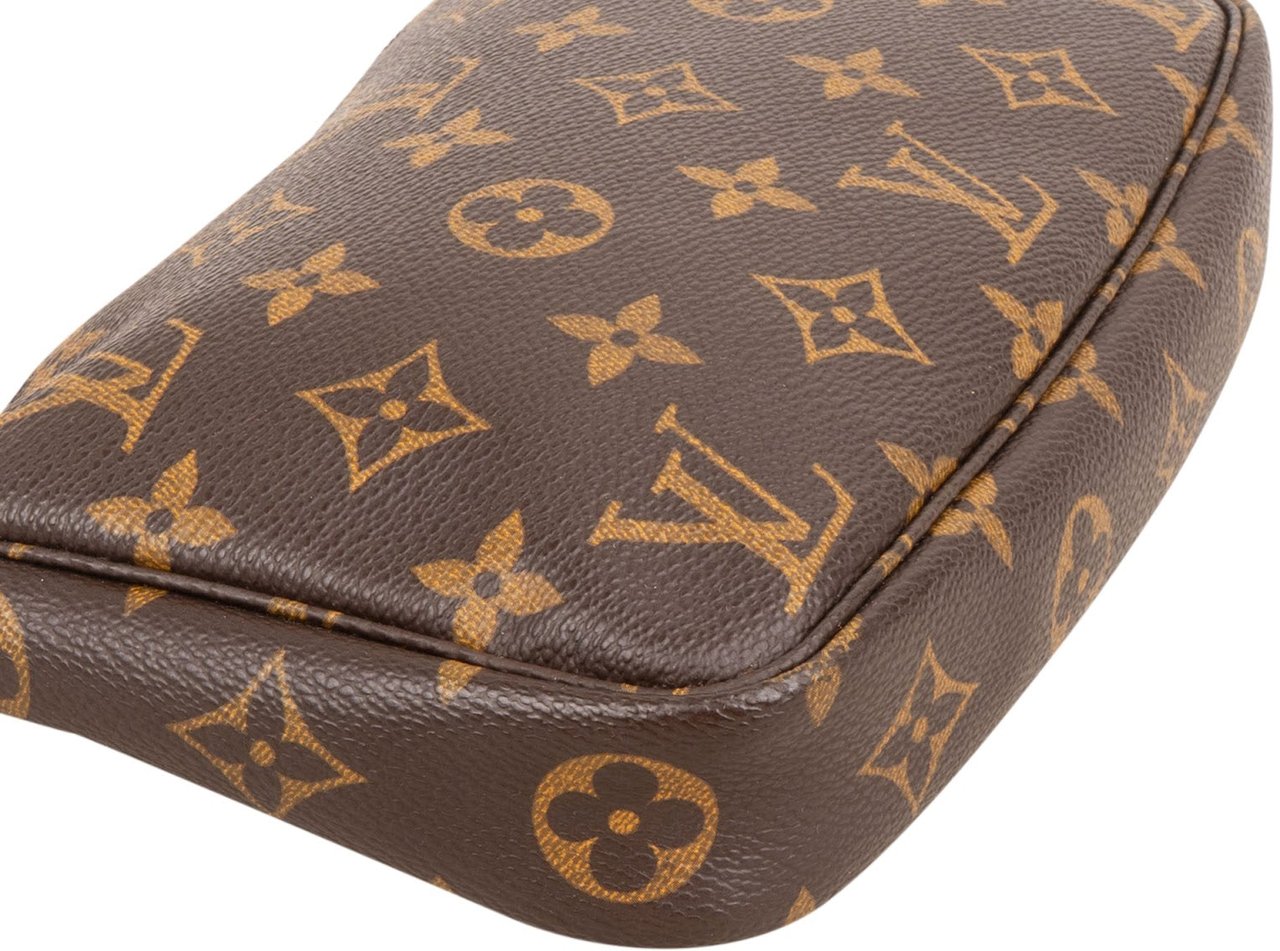 Louis Vuitton Monogram Canvas Pochette Accessoires Handbag Bruin
