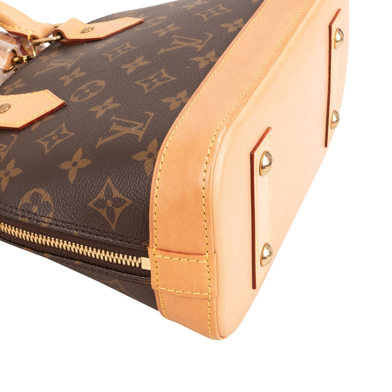 Louis Vuitton Monogram Canvas Alma BB Bruin