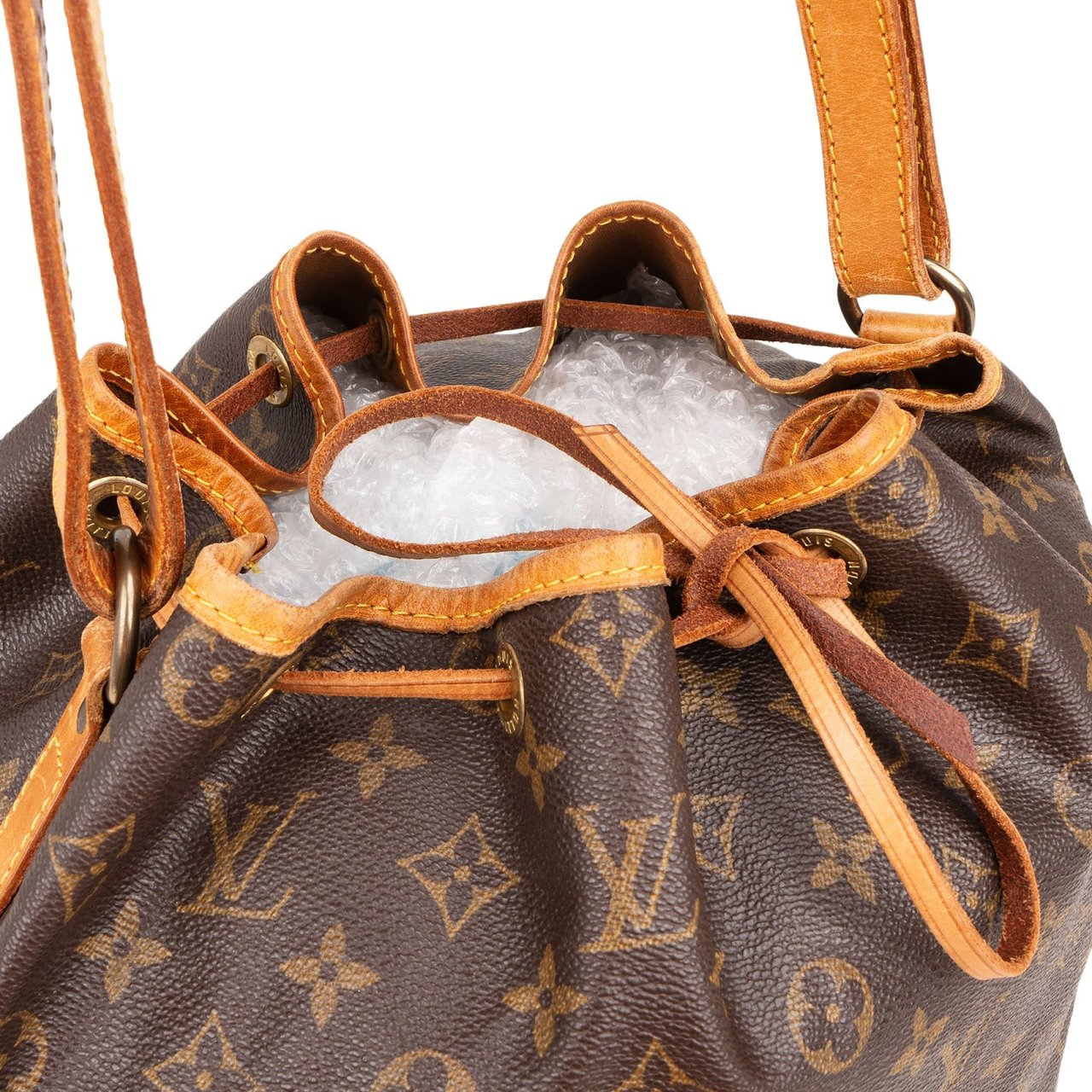 Louis Vuitton Monogram Canvas Sac Noé Grande Shoulder Bag Bruin