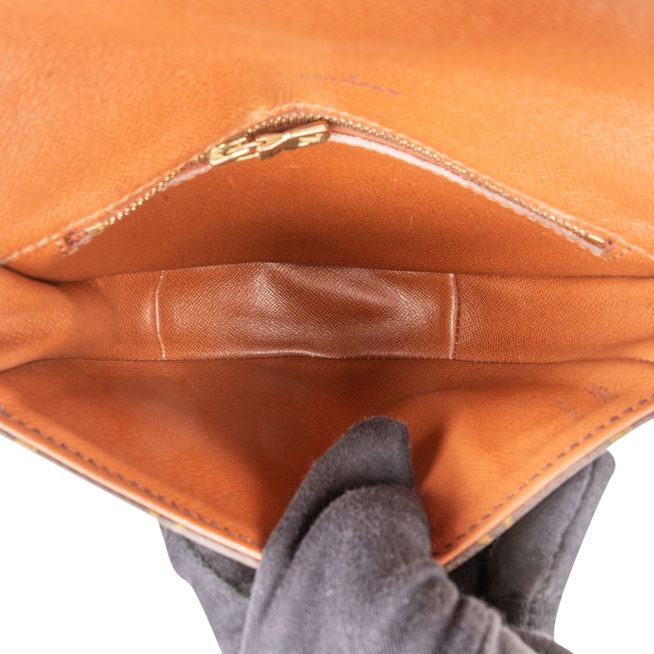 Louis Vuitton Monogram Canvas Chantilly PM Crossbody Bag Bruin