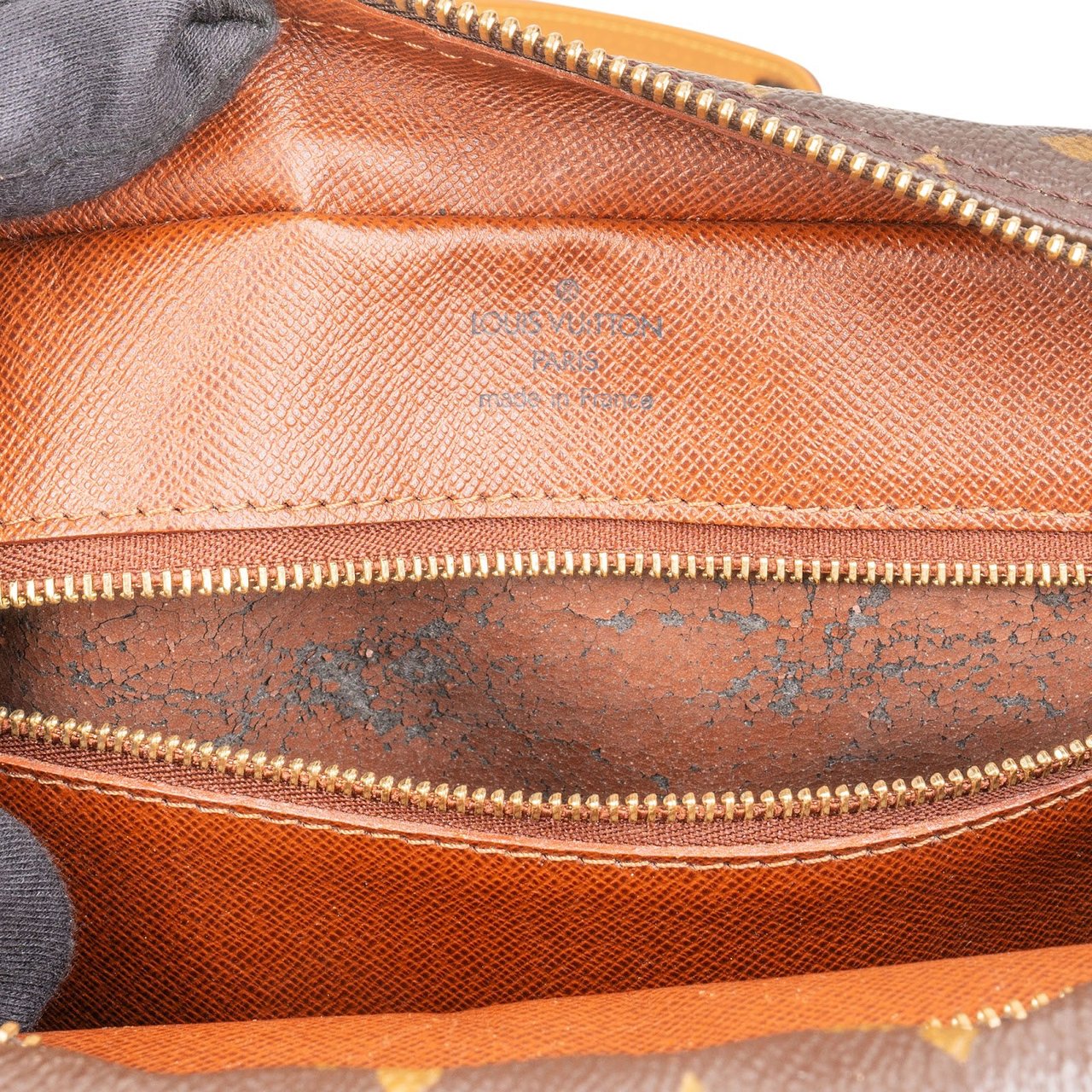 Louis Vuitton Monogram Canvas Nile Crossbody Bag Bruin