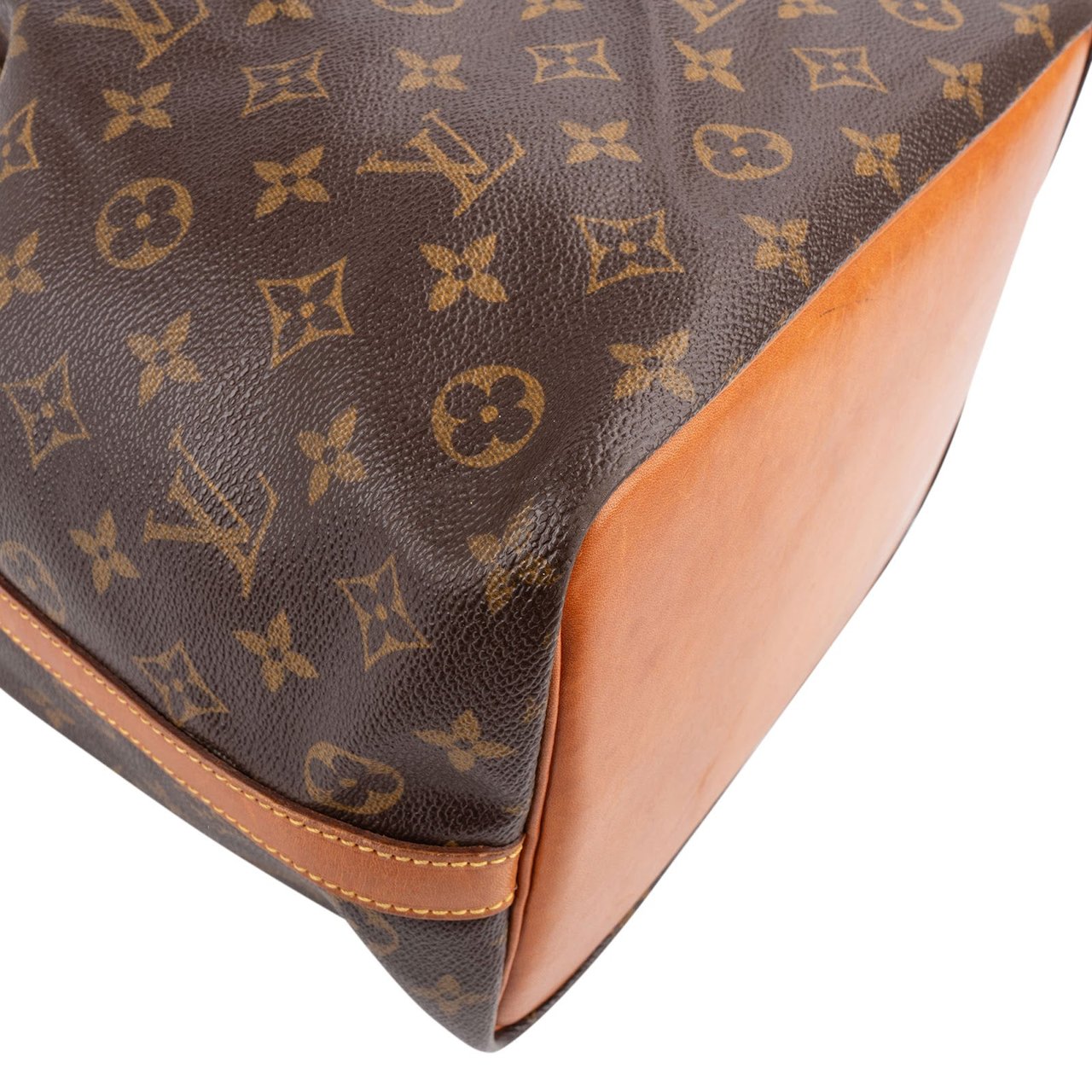 Louis Vuitton Monogram Canvas Sac Noé Petit Shoulder Bag Bruin