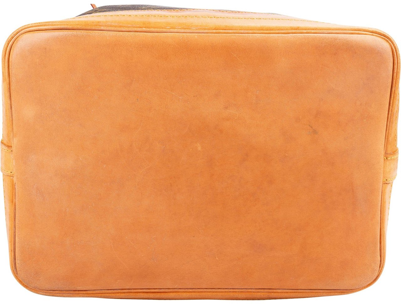 Louis Vuitton Monogram Canvas Sac Noé Grande Shoulder Bag Bruin