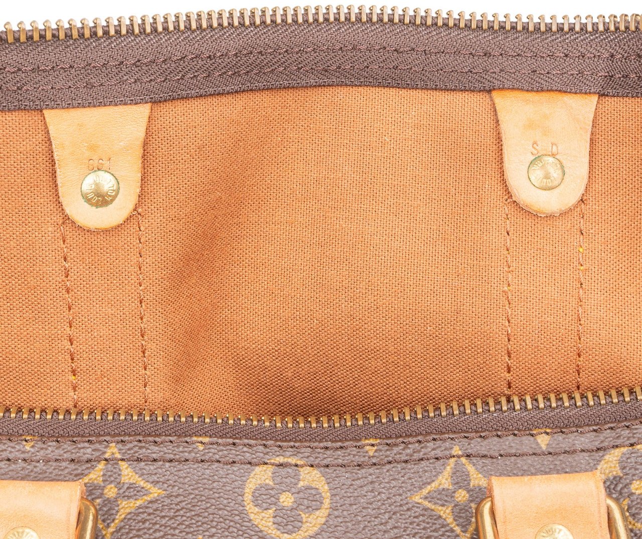 Louis Vuitton Monogram Canvas Keepall 45 Bandoulière Travel Bag Bruin
