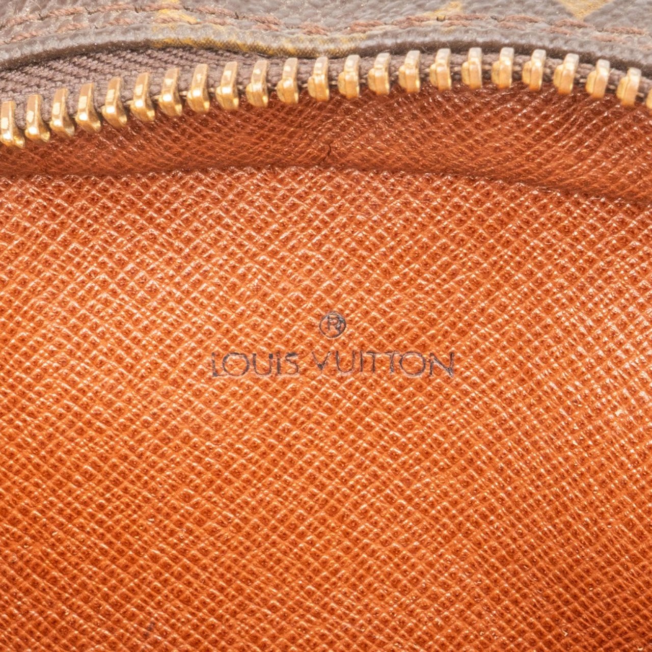 Louis Vuitton Monogram Canvas Compiegne 28 Clutch Bruin