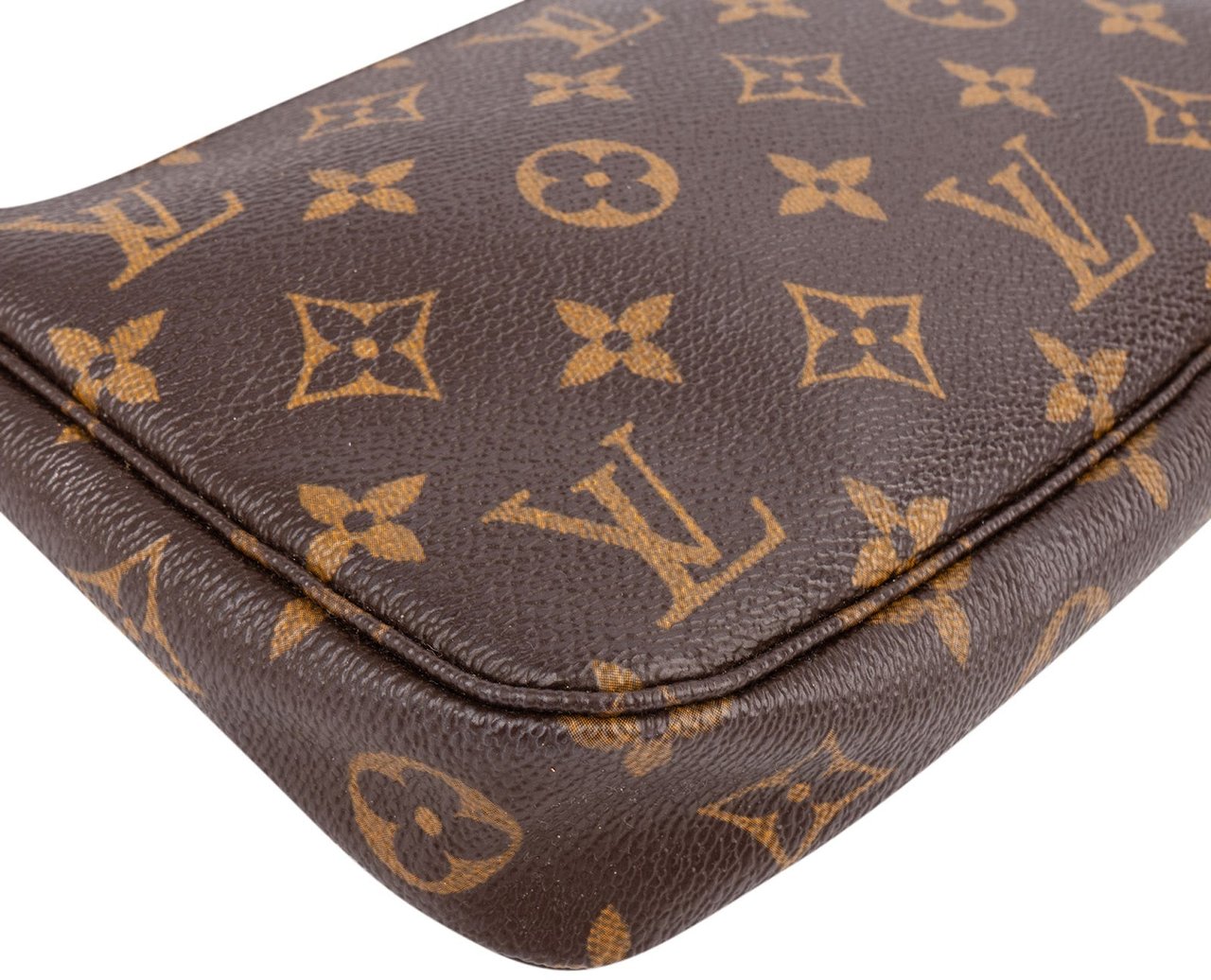 Louis Vuitton Monogram Canvas Pochette Accessoires Handbag Bruin