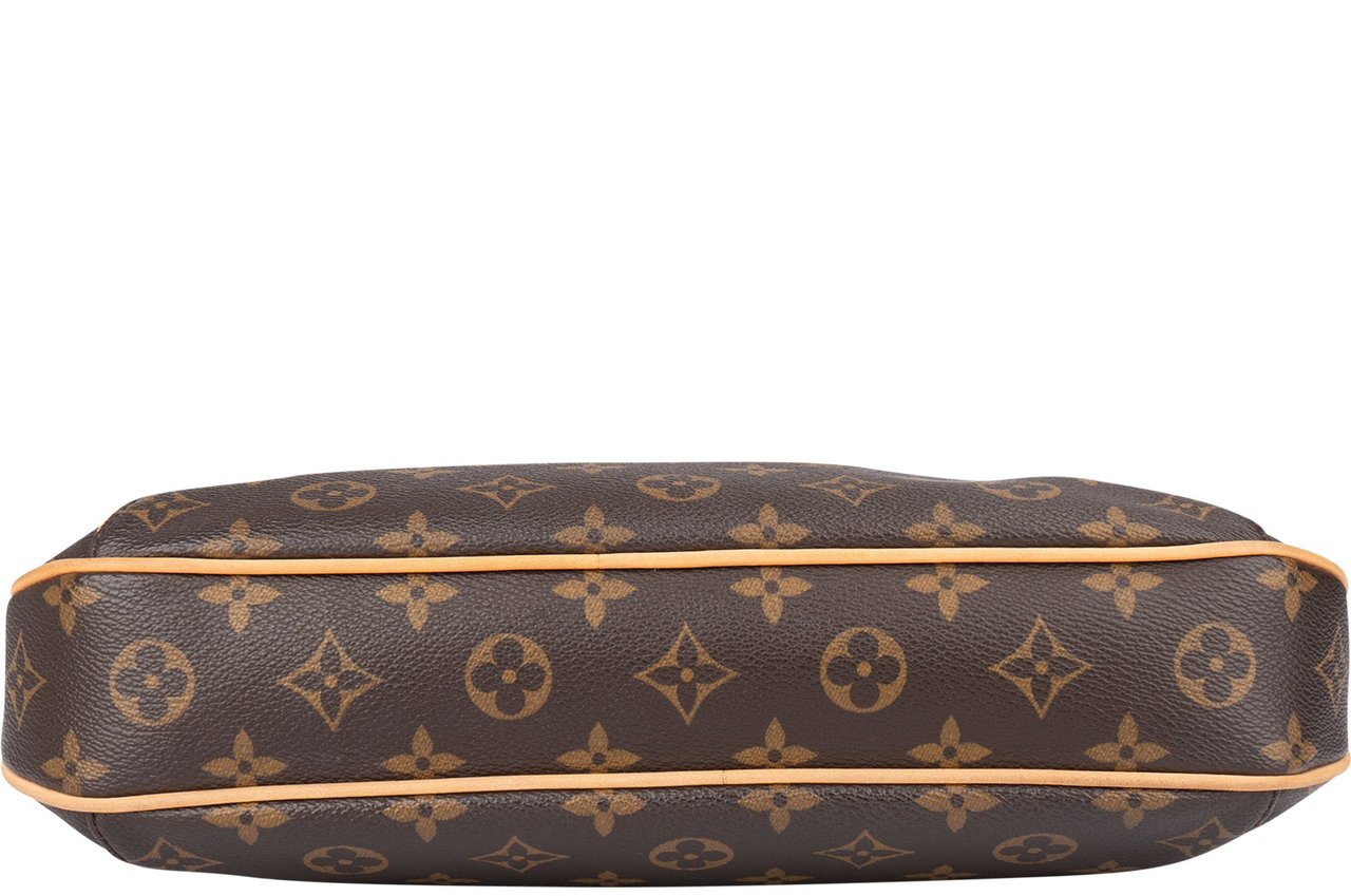 Louis Vuitton Louis Vuitton Canvas Monogram Thames PM Handbag Bruin