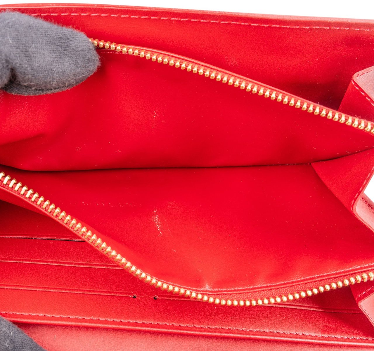 Louis Vuitton Monogram Vernis Leather Sarah Wallet Rood