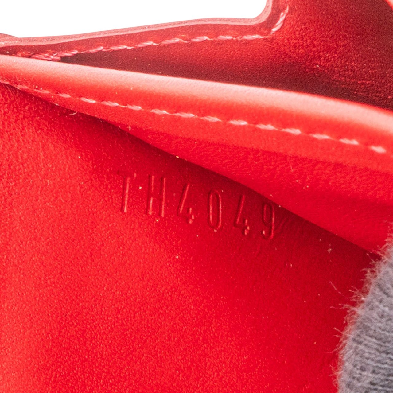 Louis Vuitton Monogram Vernis Leather Sarah Wallet Rood