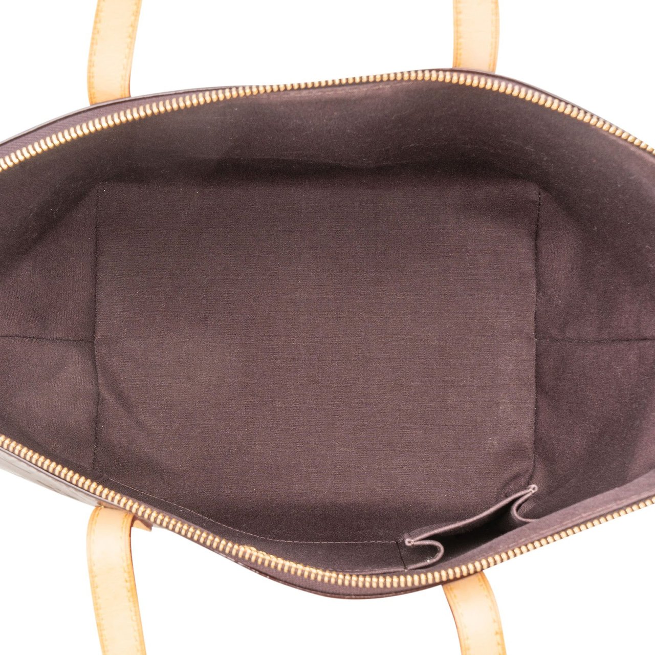 Louis Vuitton Monogram Vernis Leather Bellevue GM Shoulder Bag Bruin