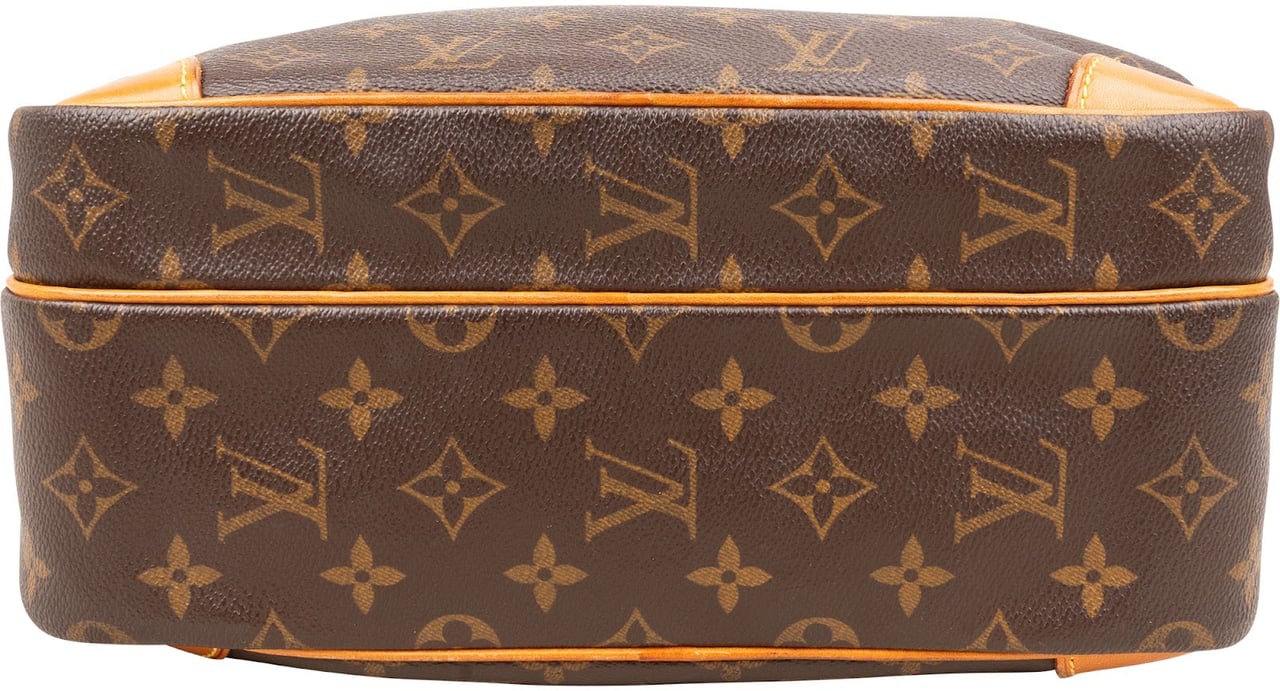 Louis Vuitton Monogram Canvas Nile Crossbody Bag Bruin