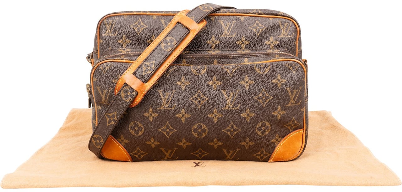 Louis Vuitton Monogram Canvas Nile Crossbody Bag Bruin