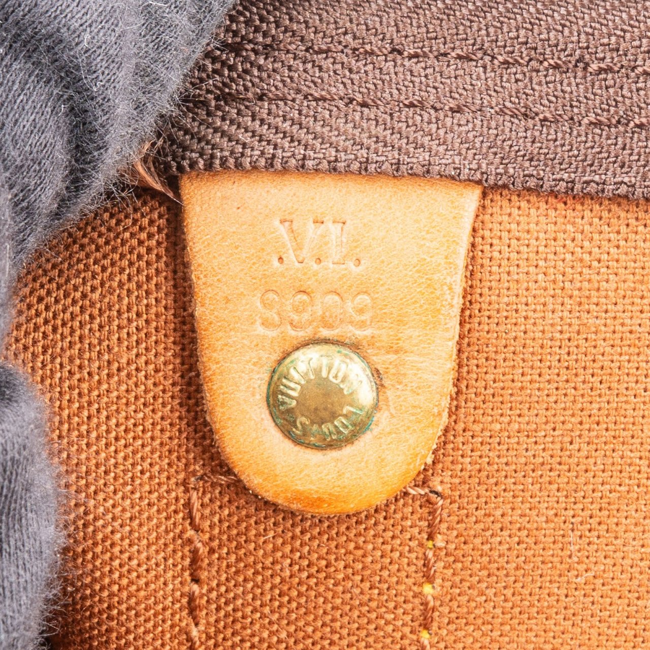Louis Vuitton Monogram Canvas Keepall 60 Bandoulière Travel Bag Bruin