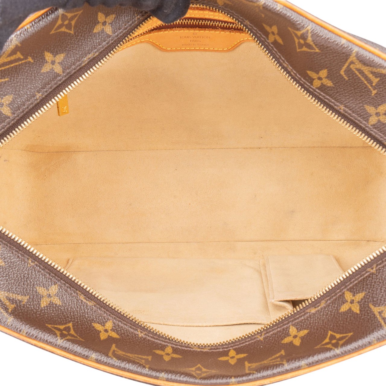 Louis Vuitton Canvas Monogram Cite GM Shoulder Bag Bruin