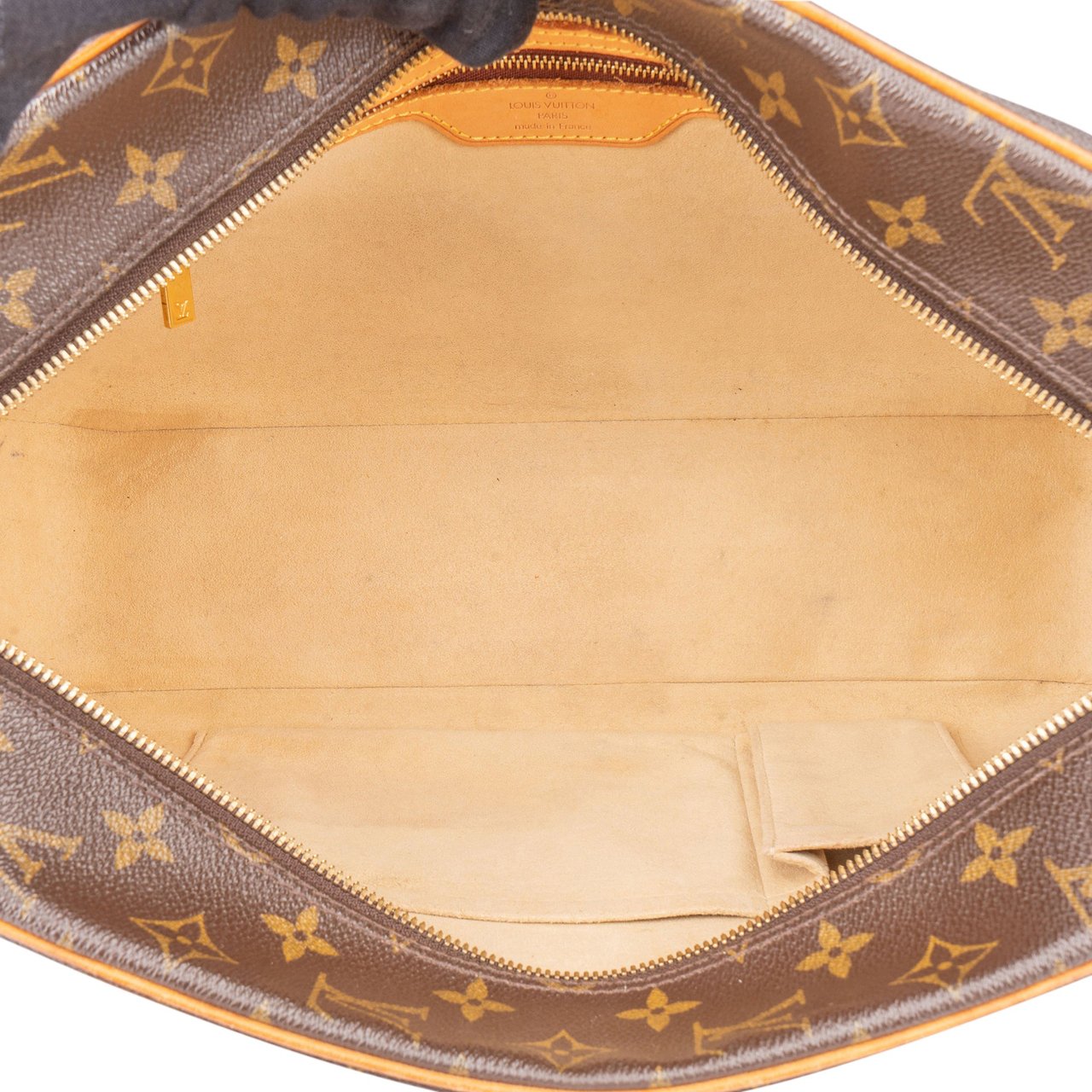 Louis Vuitton Louis Vuitton Canvas Monogram Cite GM Shoulder Bag Bruin