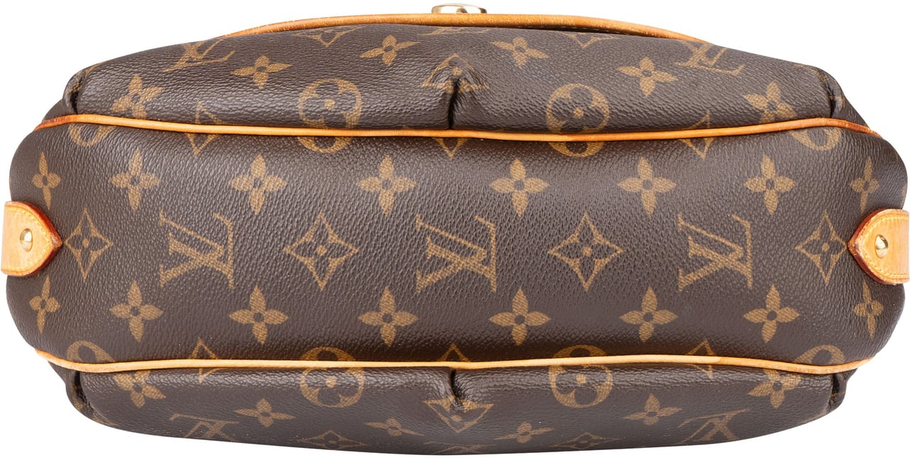 Louis Vuitton Louis Vuitton Canvas Monogram Tulum PM Shoulder Bag Bruin