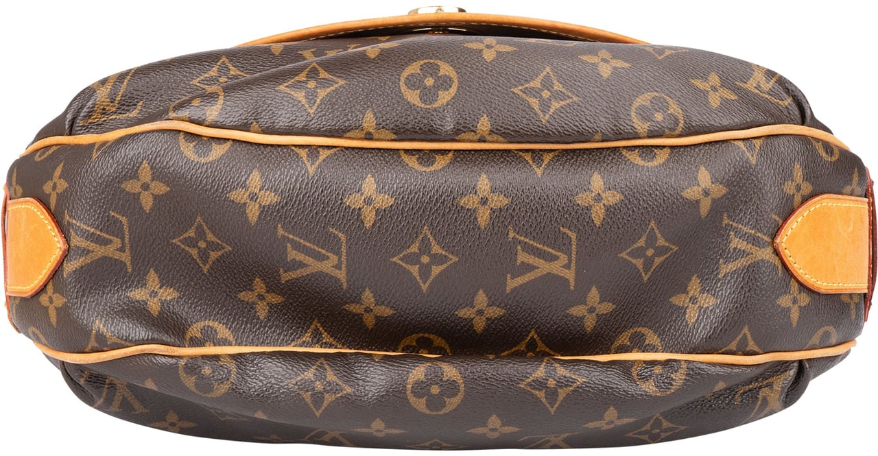 Louis Vuitton Louis Vuitton Canvas Monogram Tulum GM Crossbody Bag Bruin