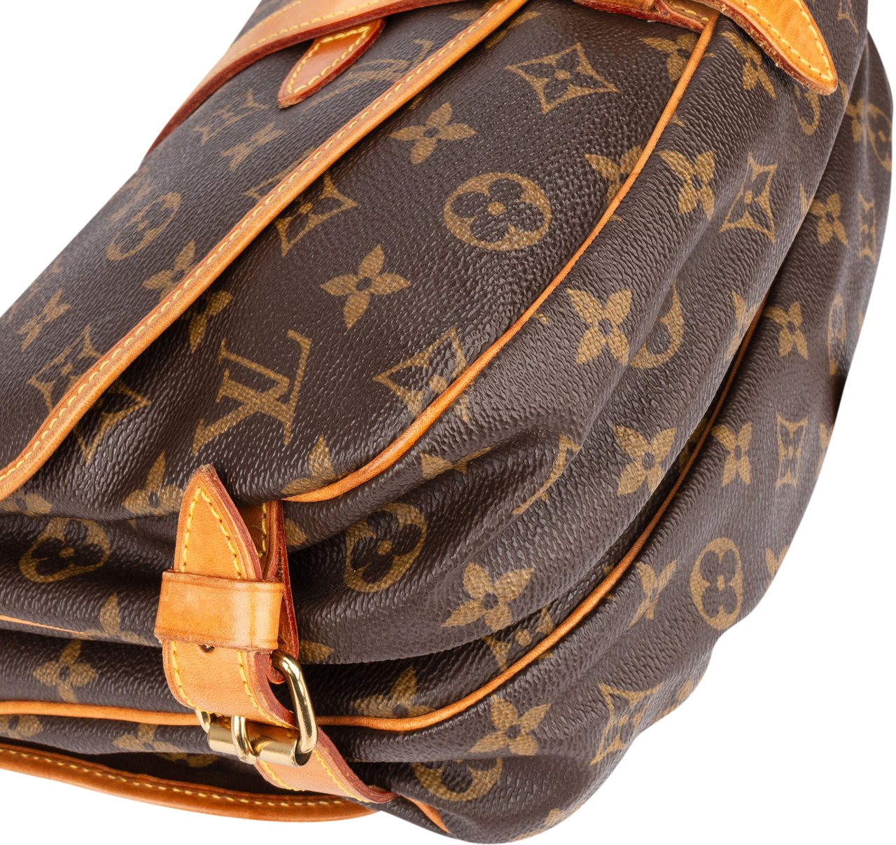 Louis Vuitton Louis Vuitton Canvas Monogram Saumur 30 Crossbody Bag Bruin