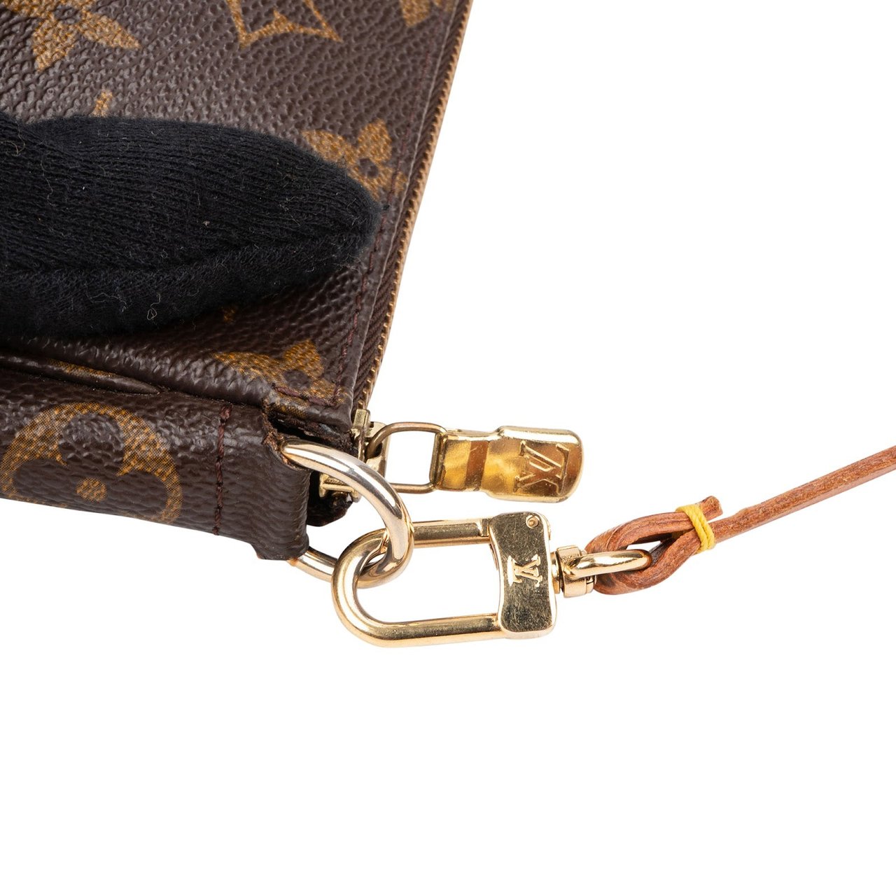 Louis Vuitton Monogram Canvas Pochette Accessoires Handbag Bruin