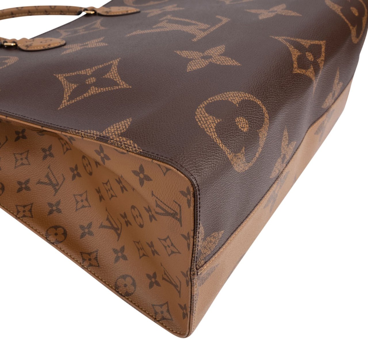 Louis Vuitton Monogram Giant OnTheGo Reverse GM Handbag Bruin