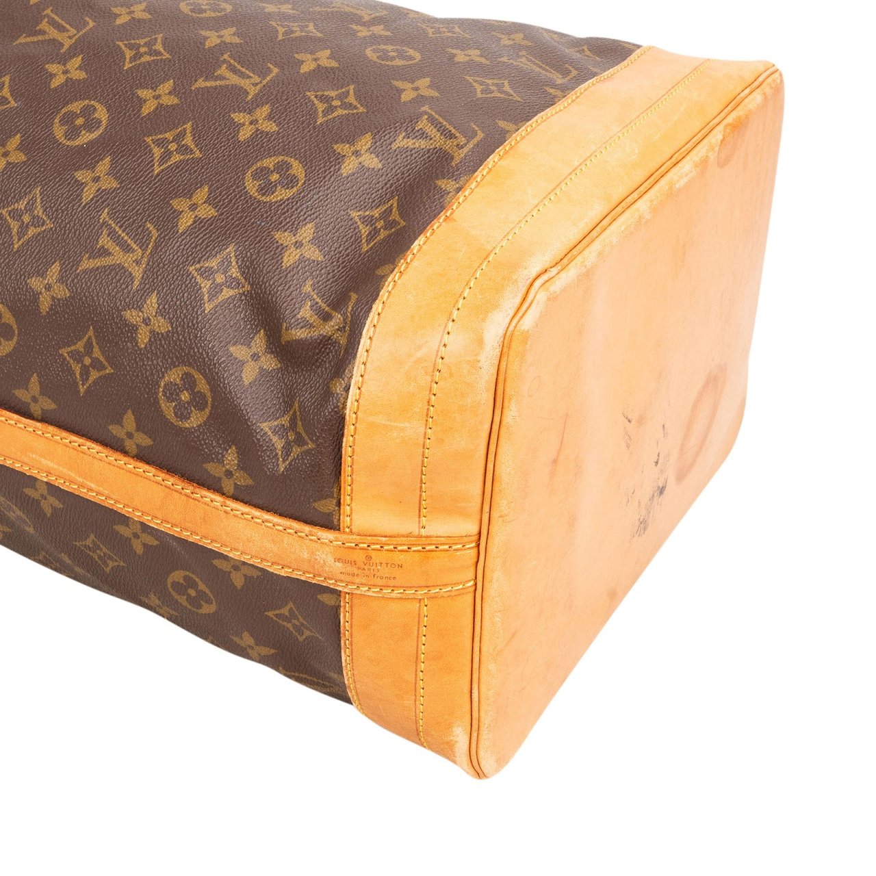 Louis Vuitton Monogram Canvas Sac Noé Grande Shoulder Bag Bruin