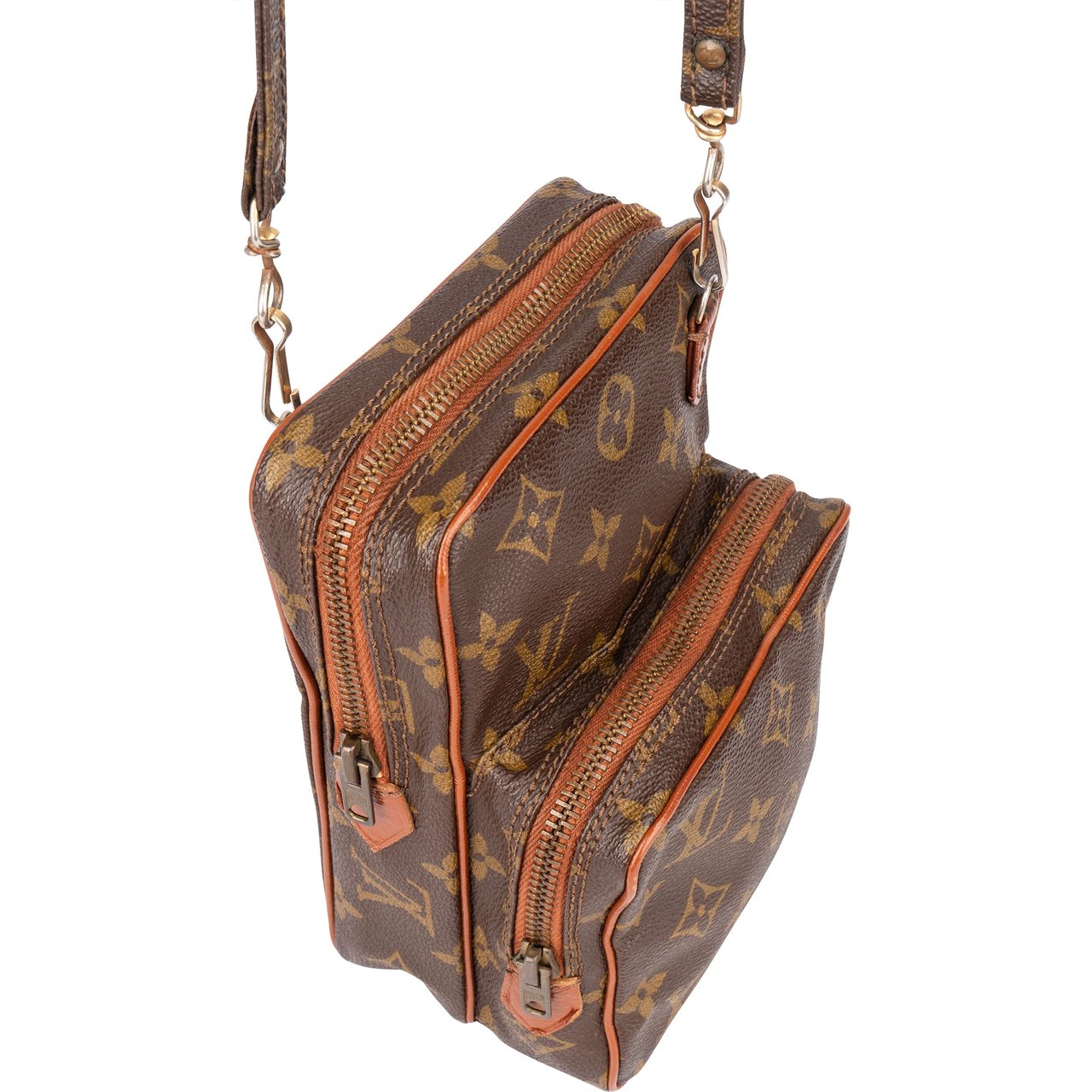 Louis Vuitton Louis Vuitton Canvas Monogram Amazone Crossbody Bag Bruin