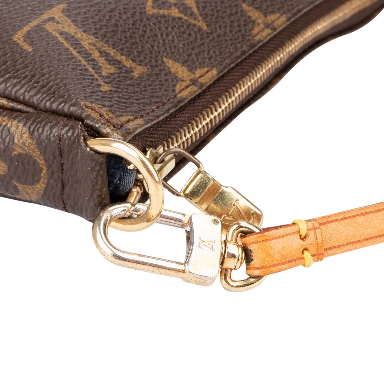 Louis Vuitton Louis Vuitton Canvas Monogram Pochette Accessoire Handbag Bruin